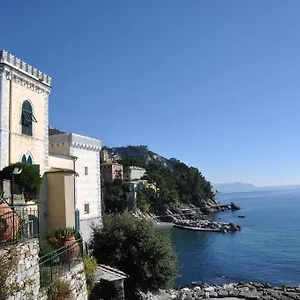  Aparthotel Castello Canevaro